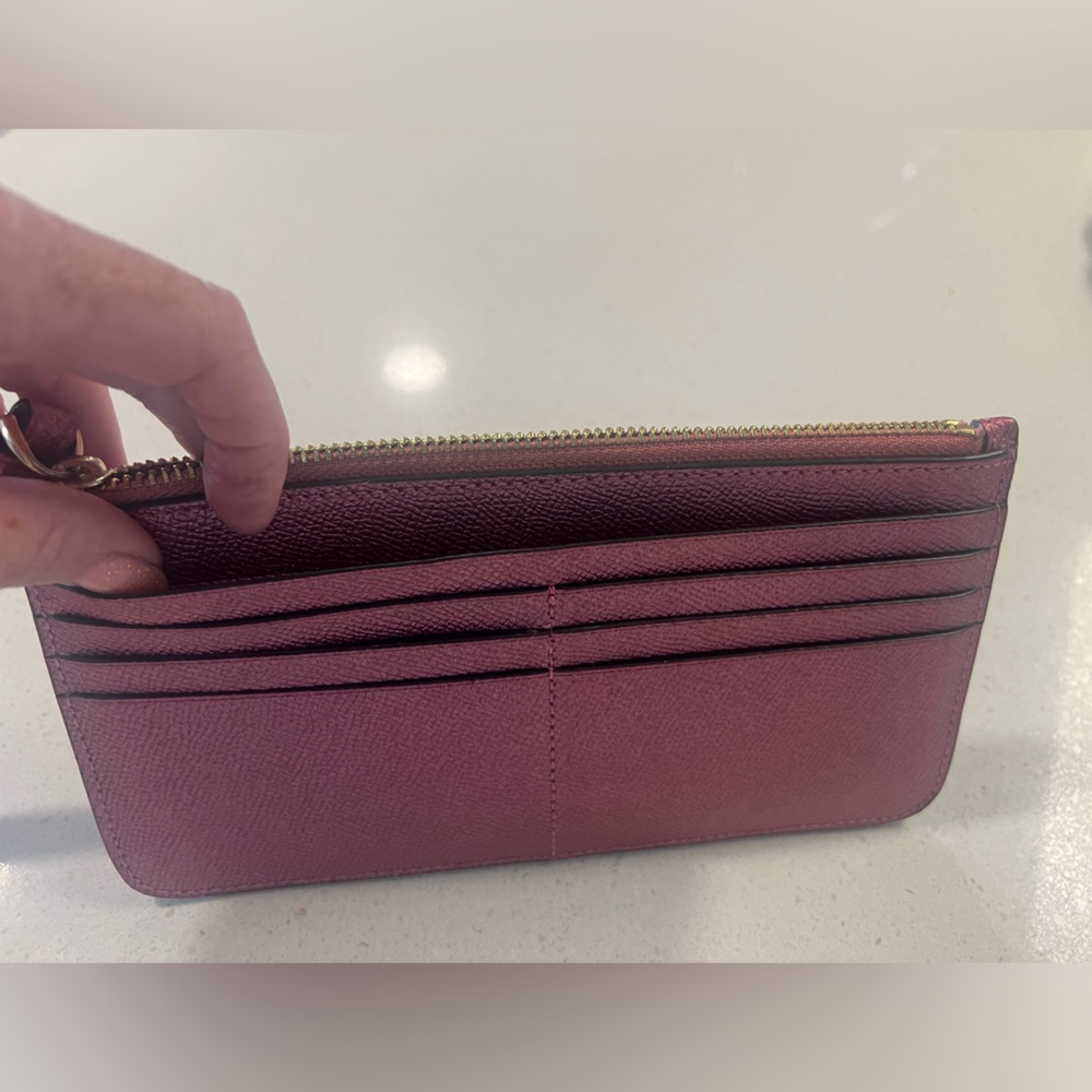 Coach women’s pink metallic zip top wristlet wallet clutch credit card holder - Picture 4 of 7